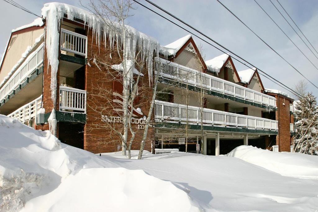 Skiers Lodge — 1