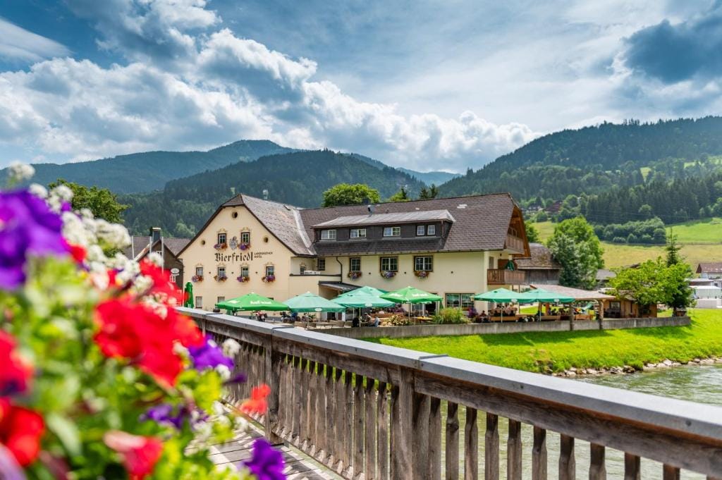 Landgasthof Bierfriedl — 1