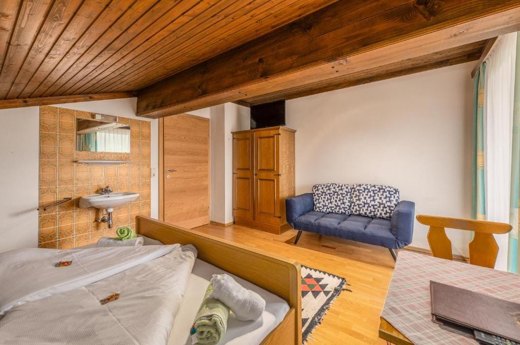 Panoramahotel Stocker — 2