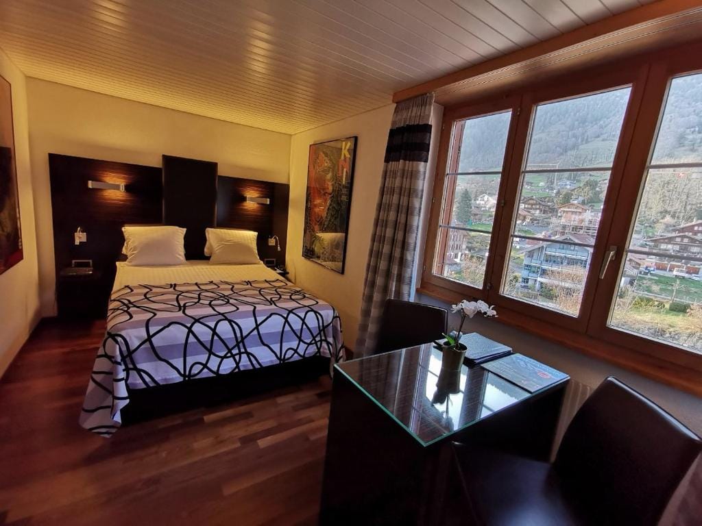 Hotel Brienzersee — 2