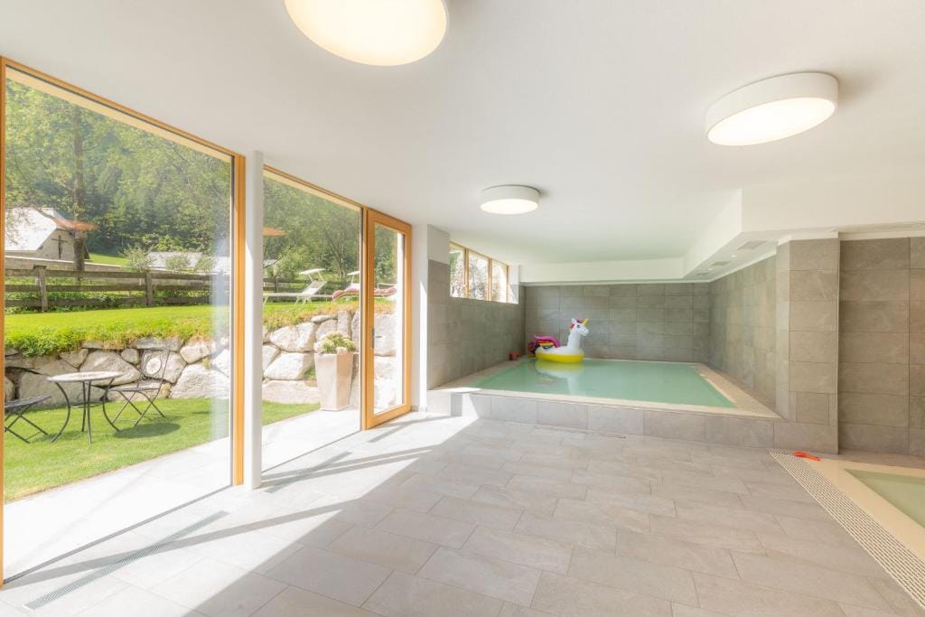 Hotel Alpenfrieden — 4