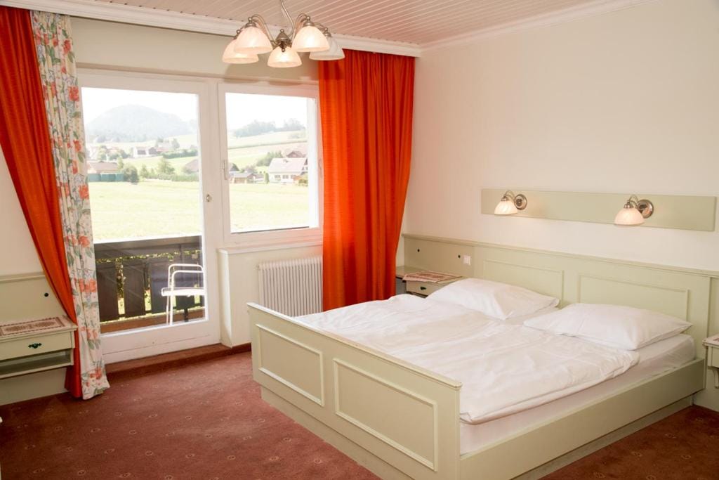 Gasthof-Hotel Jaritz — 2