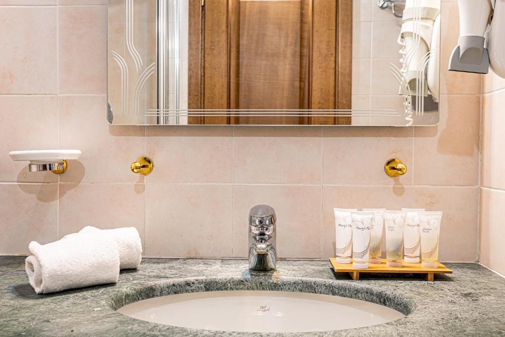 Hotel Cristallo — 3