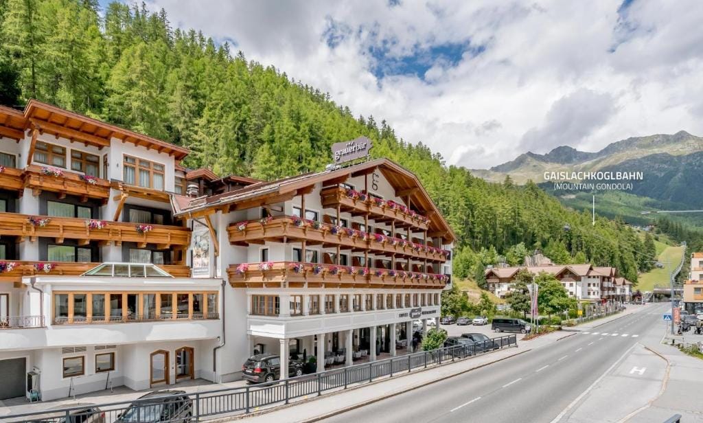 Hotel Grauer Bär — 4