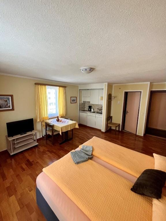Hotel Stille — 5