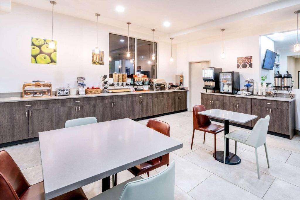 La Quinta Inn by Wyndham Steamboat Springs — 4