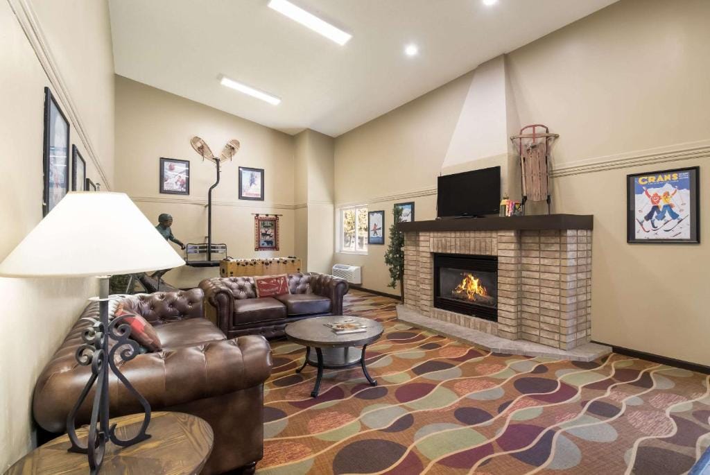Quality Inn & Suites Steamboat Springs — 5