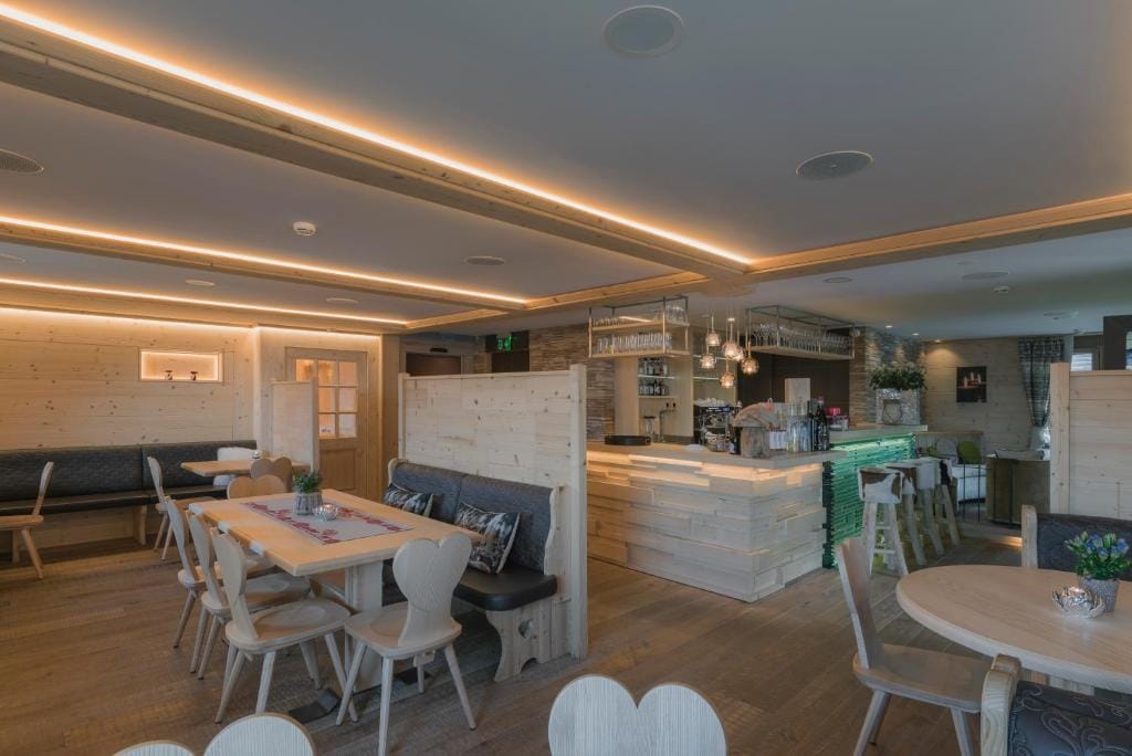 Caschu Alp Boutique Design Hotel Stoos - adults only — 3