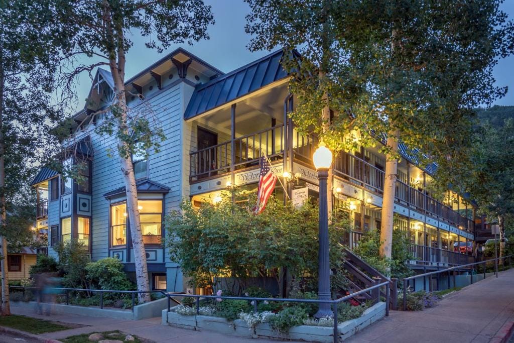 The Victorian Inn — 3