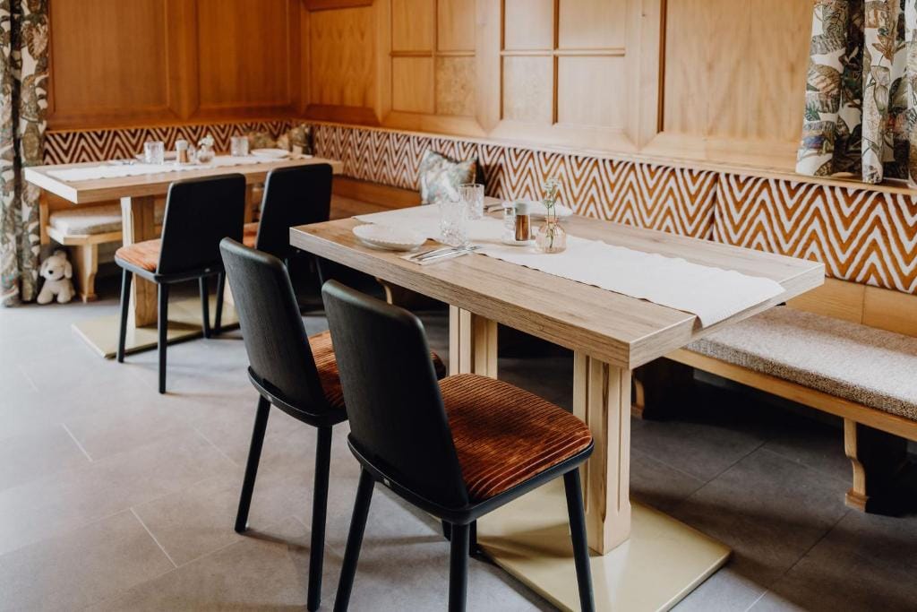 Hotel Dorfcafe Unken — 2