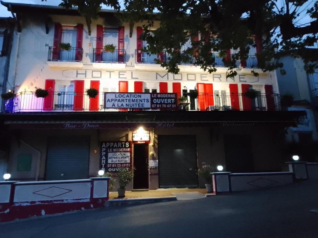 LE MODERNE VEYNES - Location d'appartements à la nuitée — 1
