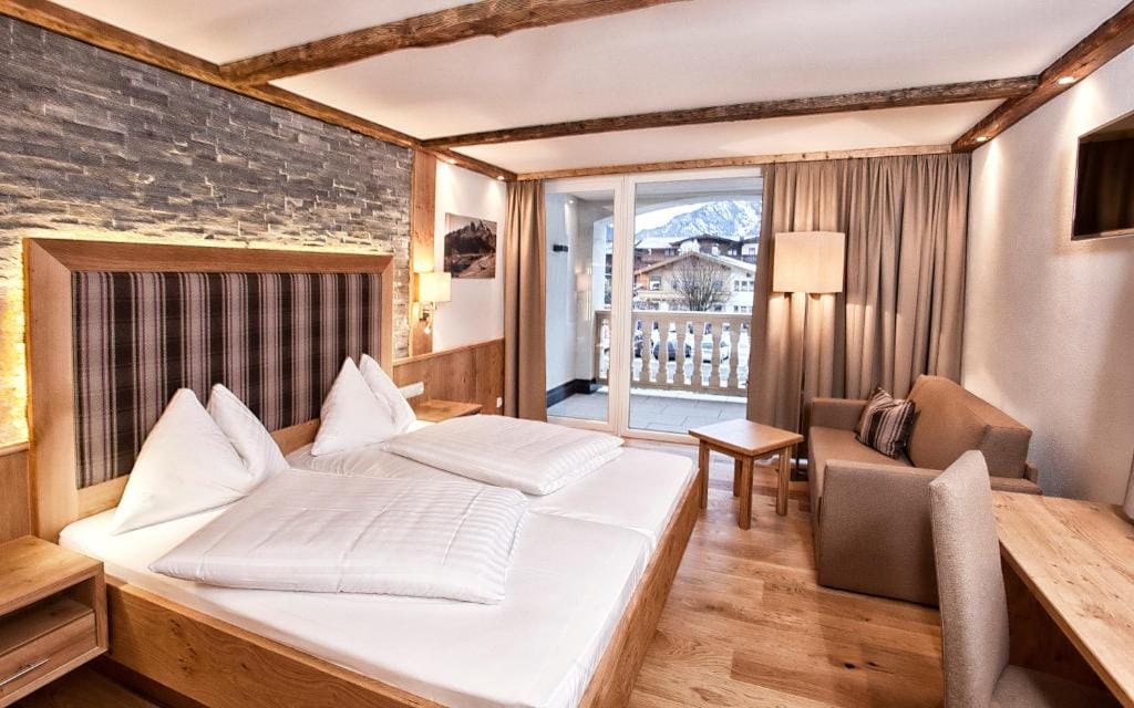Hotel & Appartements Heigenhauser — 2