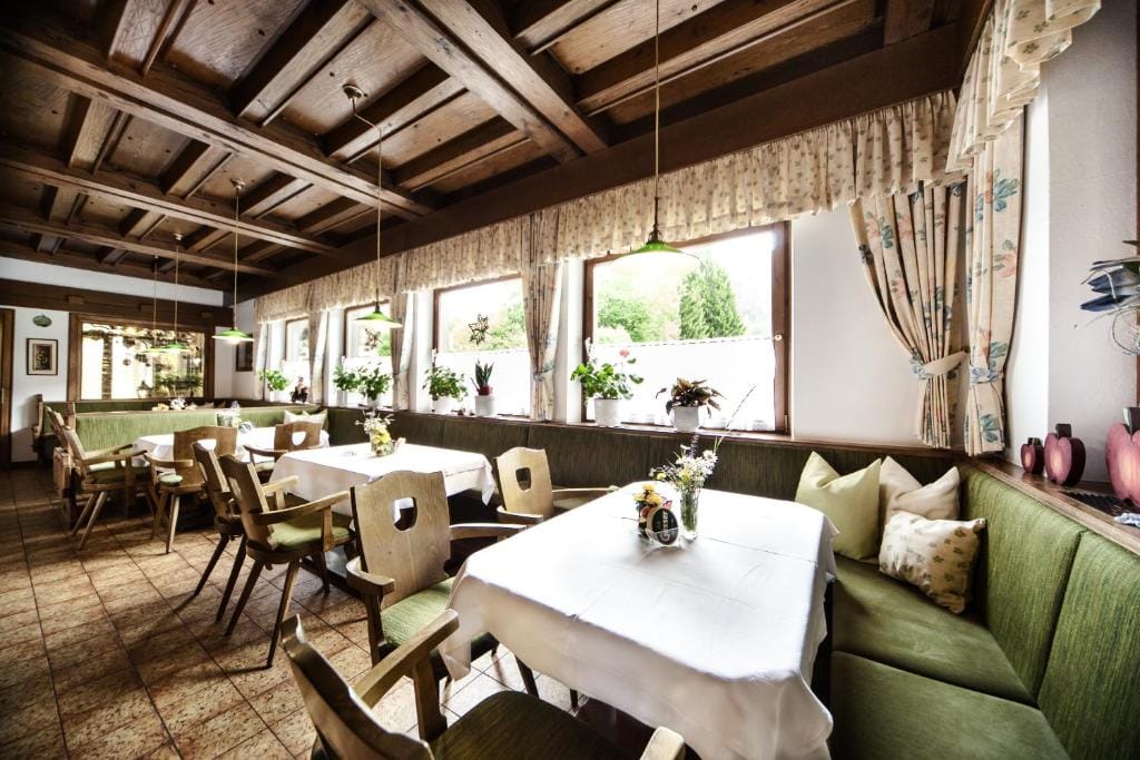 Kraners Alpenhof BIO Bed and Breakfast Pension — 4