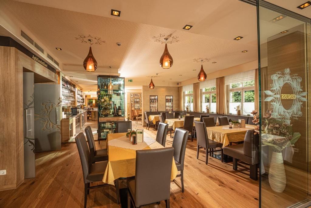 Hotel-Restaurant Allmer — 4