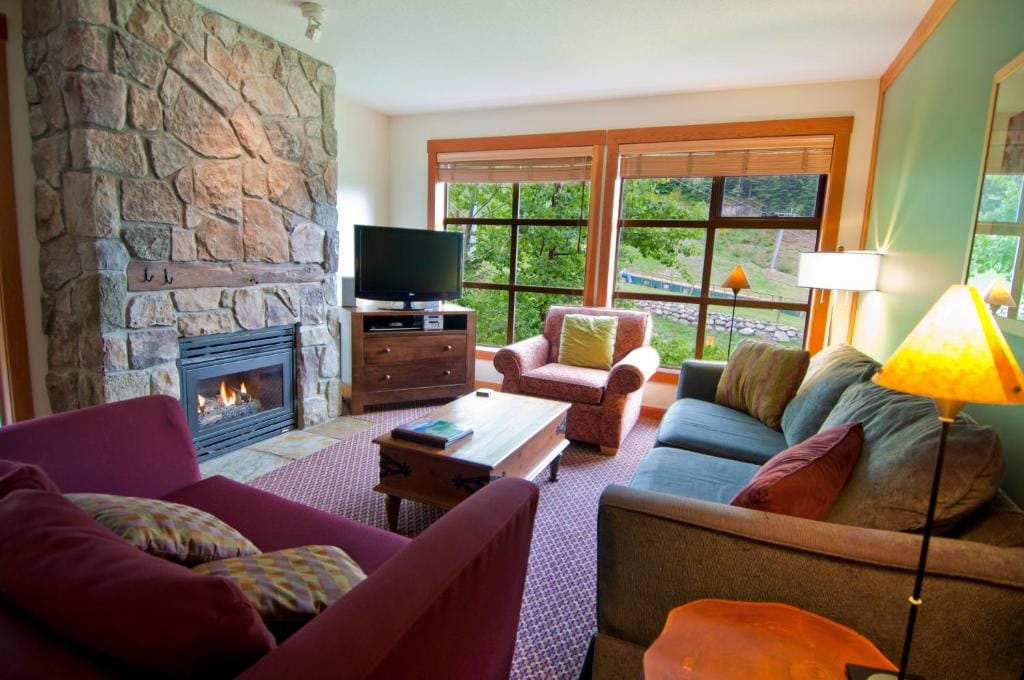 Lodging Ovations — 4