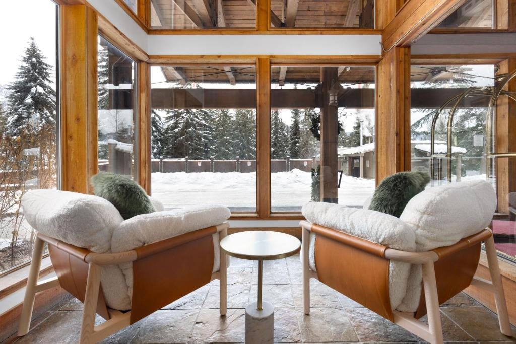 Tantalus Resort Lodge — 2