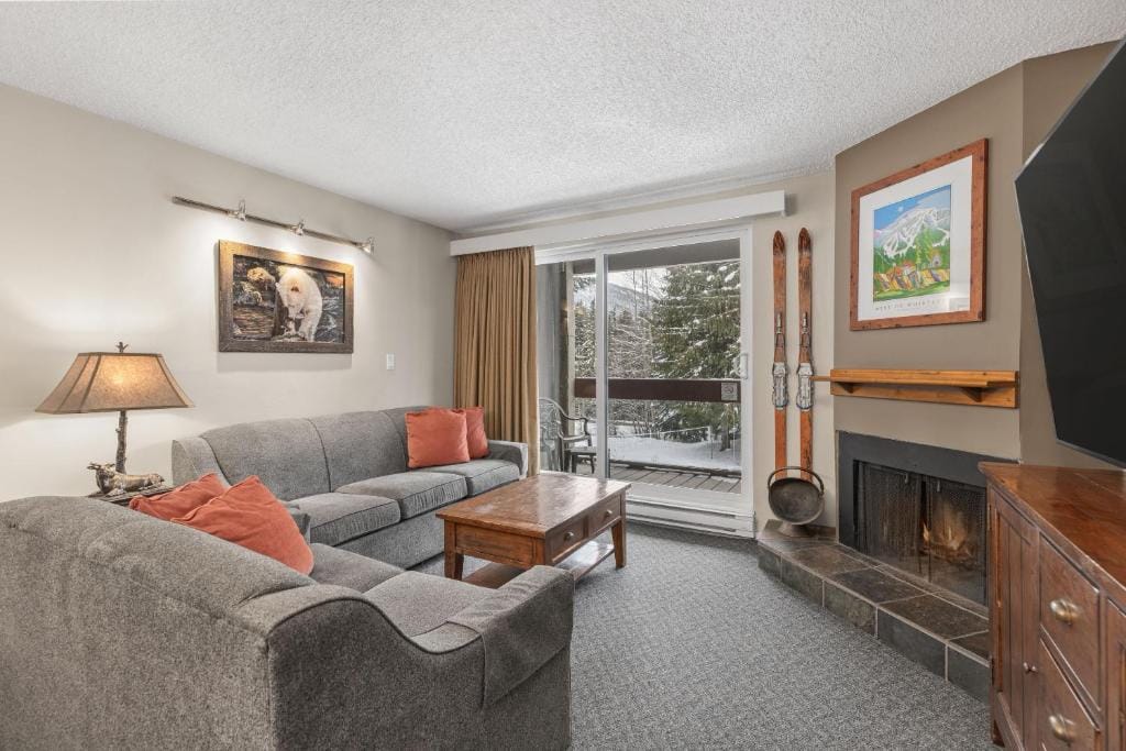 Tantalus Resort Lodge — 3