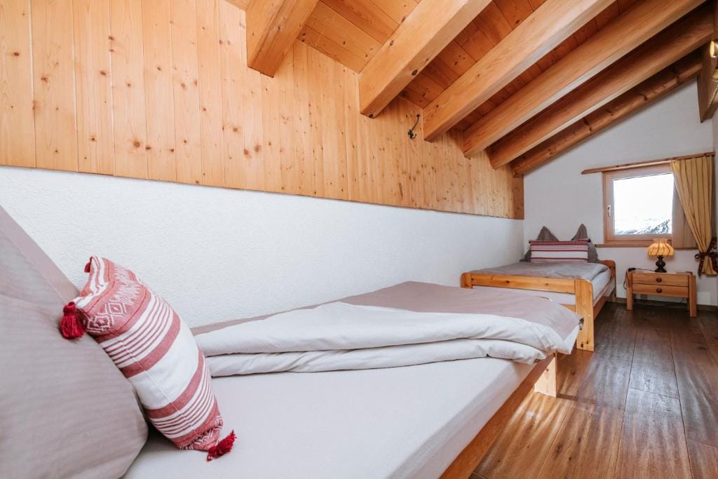 Alpenhotel zur Wildi Lauchernalp — 4