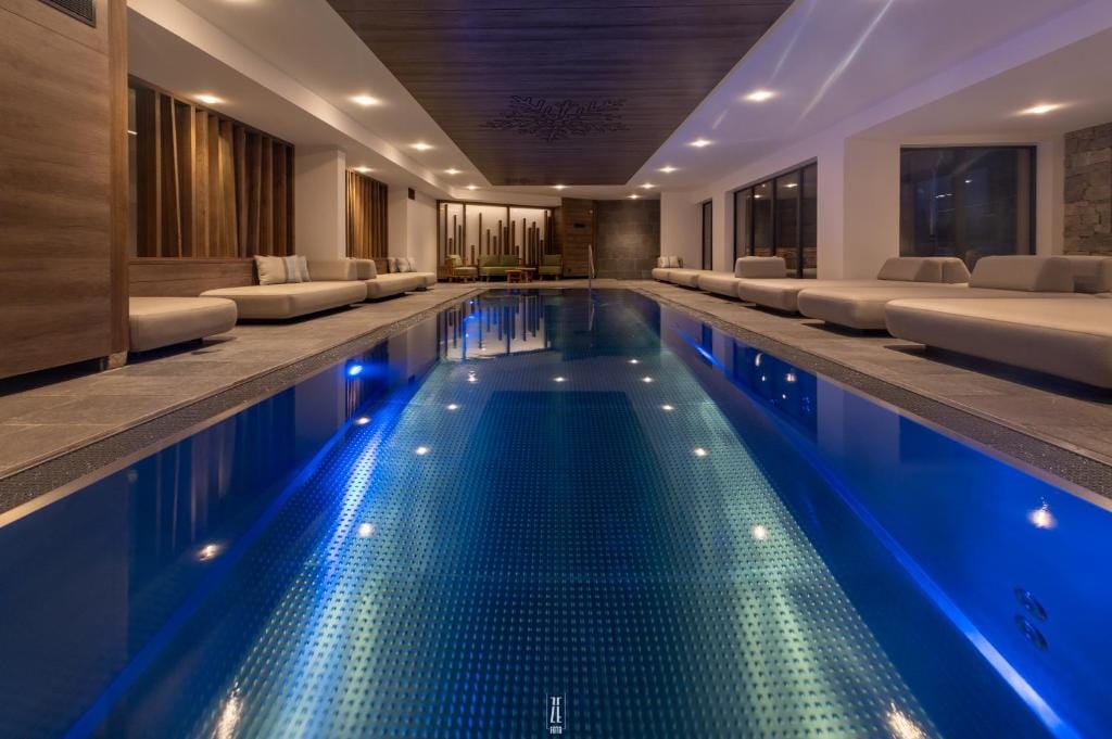 Chalet Hôtel & Spa Le Collet — 1