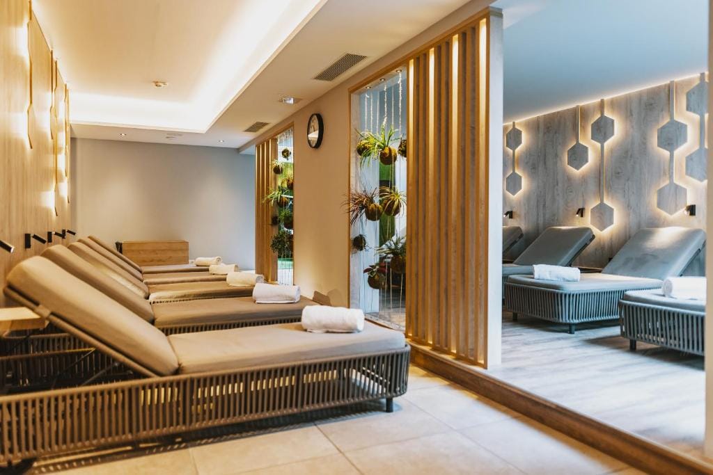 Elements Resort Zell am See — 3
