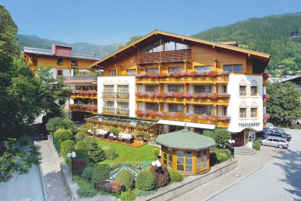 Superior Hotel Tirolerhof - Zell am See — 1