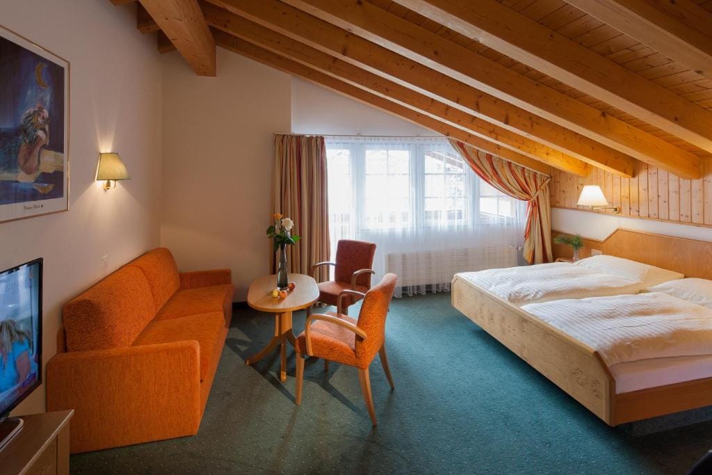 Hotel Cheminee — 3