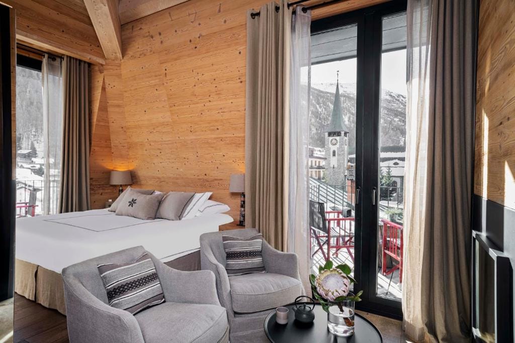 Unique Hotel Post — 5